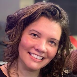 Meet your Posher, Lindsey